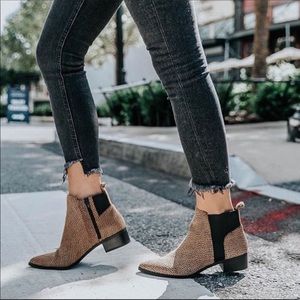 crown vintage afessa bootie